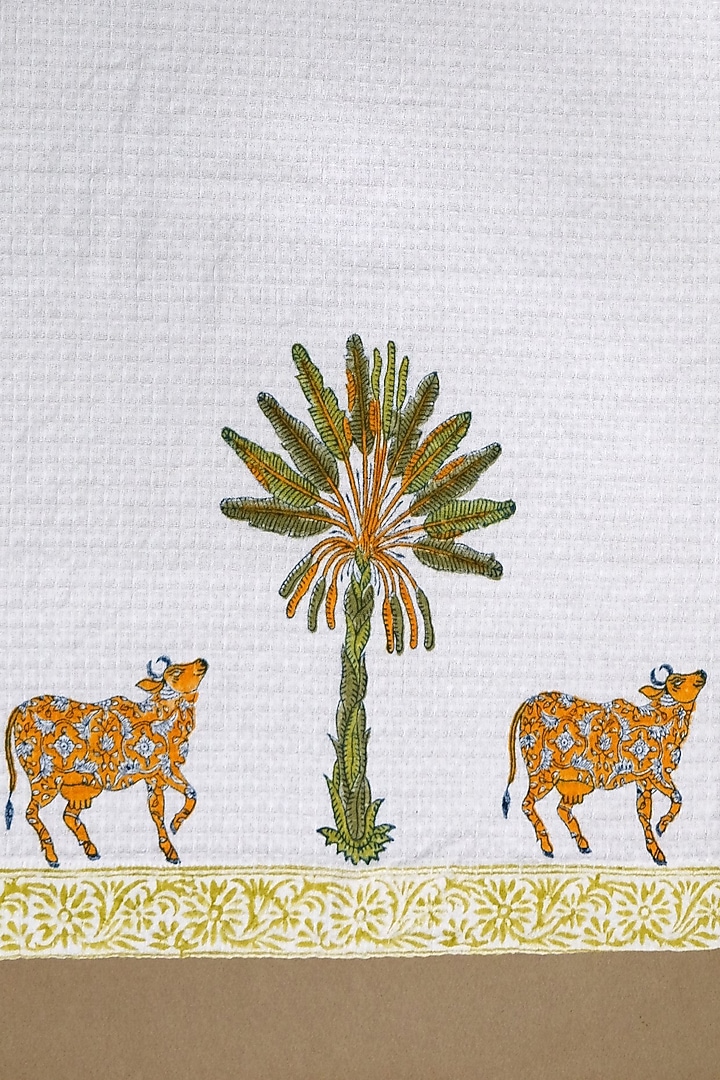 White & Green Cotton Palm Hand Block Printed Hand Towel (Set Of 4) by Design Gaatha at Pernia's Pop Up Shop