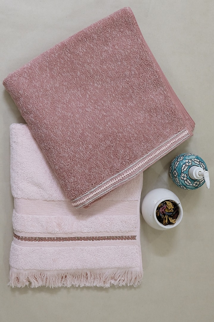 Coral Almond & Light Pink Embroidered Bath Towels (Set Of 2) by Design Gaatha