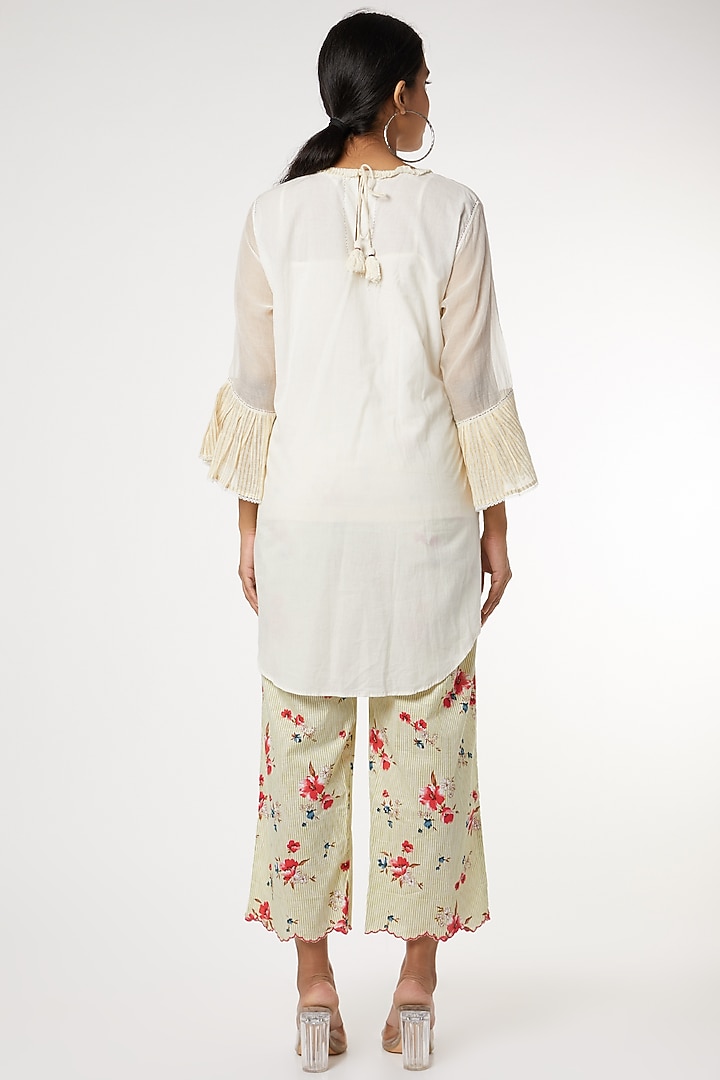 Beige Cotton Silk Top by Dhaari By Deepika at Pernia's Pop Up Shop