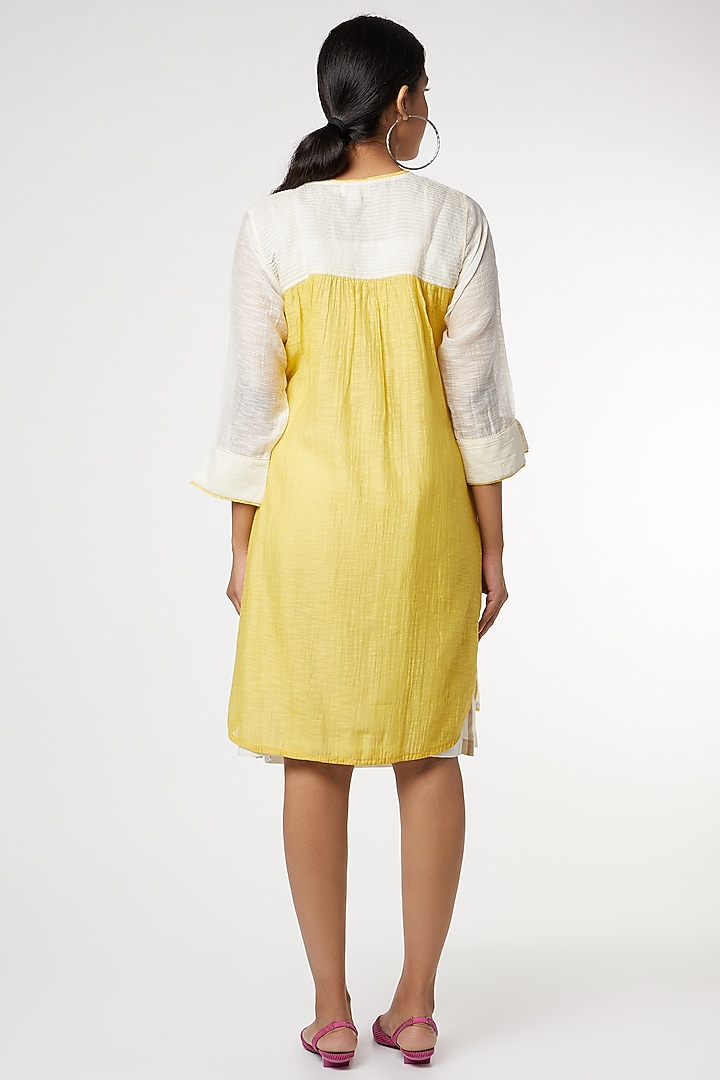 Beige Top With Piping by Dhaari By Deepika at Pernia's Pop Up Shop