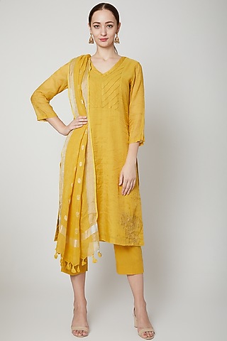 Yellow Tilla Embroidered Kurta Set by Dharai