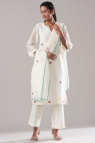 White Pure Chanderi Embroidered Kurta Set by Dharai