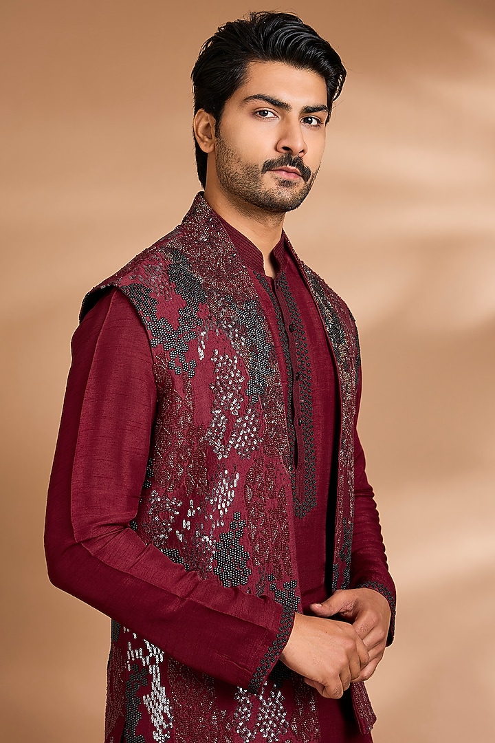 Maroon Rayon Silk Threadwork Bundi Jacket Set by Dhananjay at Pernia's Pop Up Shop