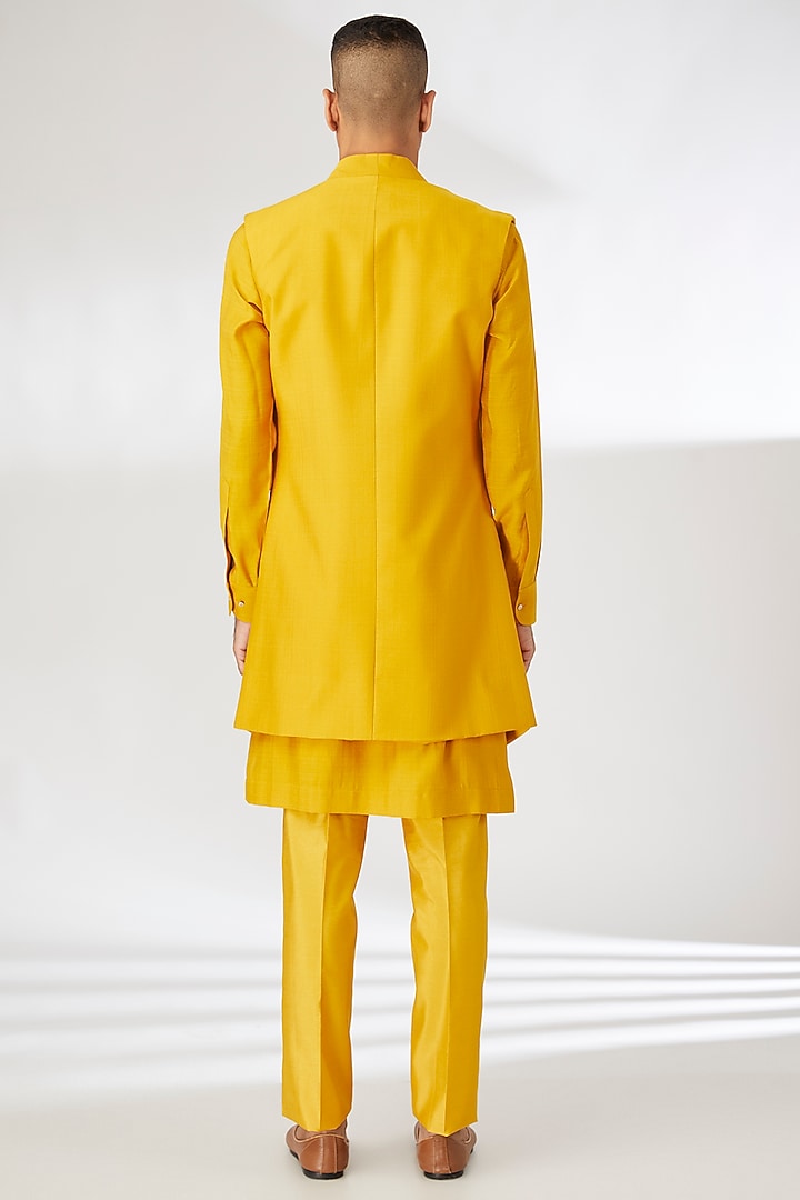 Yellow Silk Resham Embroidered Indo-Western Set by Dhananjay at Pernia's Pop Up Shop