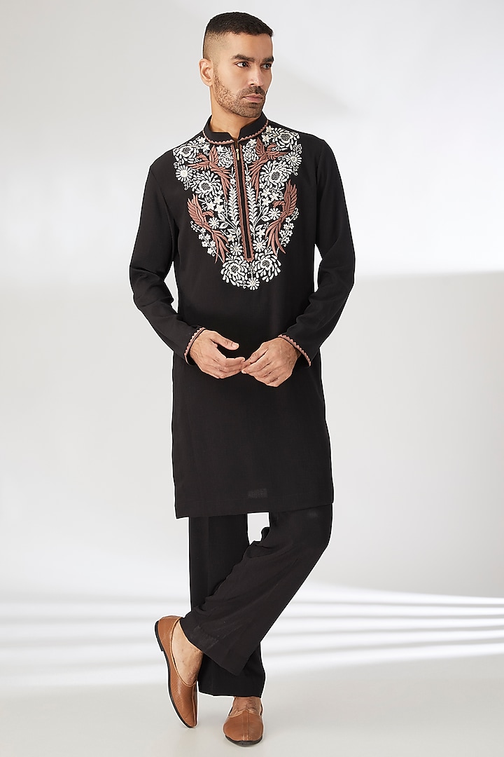 Black Naysa Silk Thread Embroidered Kurta Set by Dhananjay