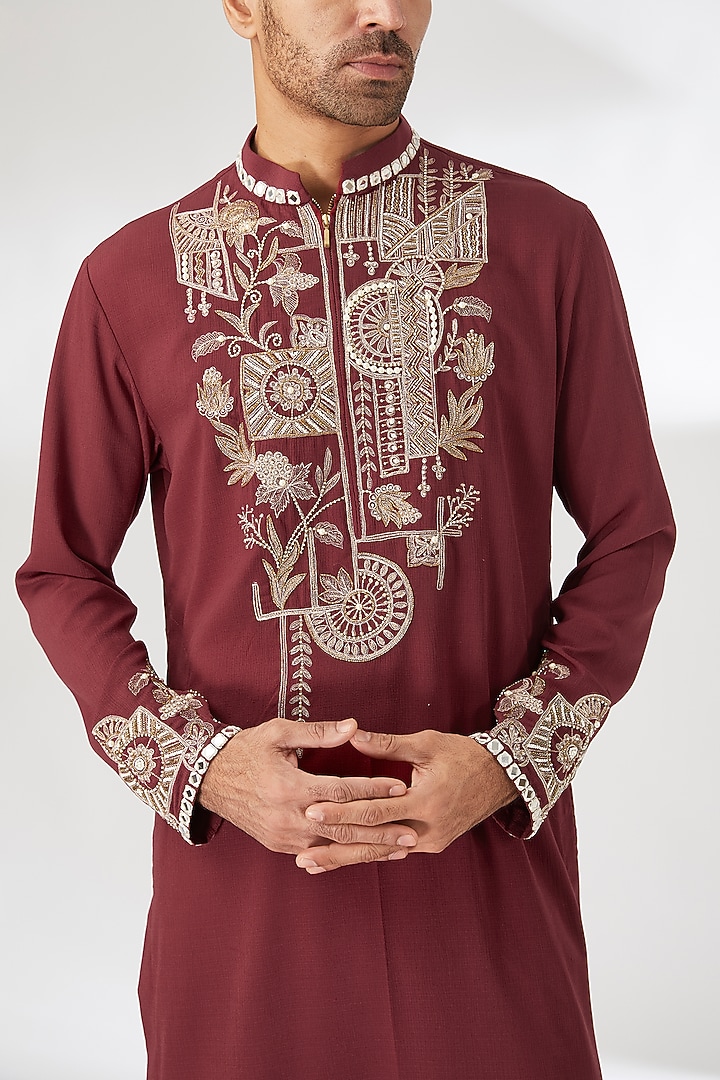 Maroon Naysa Silk Thread & Mirror Embroidered Kurta Set by Dhananjay at Pernia's Pop Up Shop