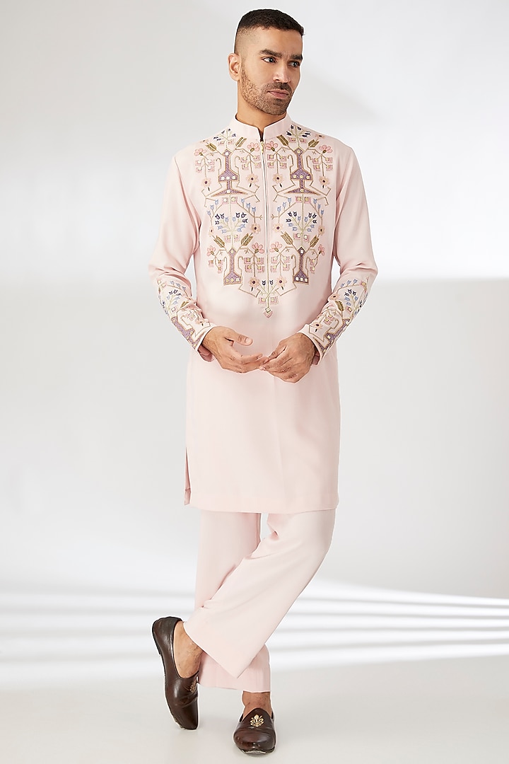 Blush Pink Naysa Silk Thread Embroidered Kurta Set by Dhananjay