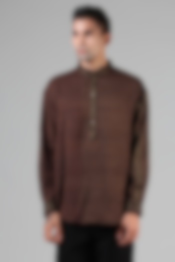 Chestnut Brown Kurta With Dropped Shoulders by Dhatu Design Studio