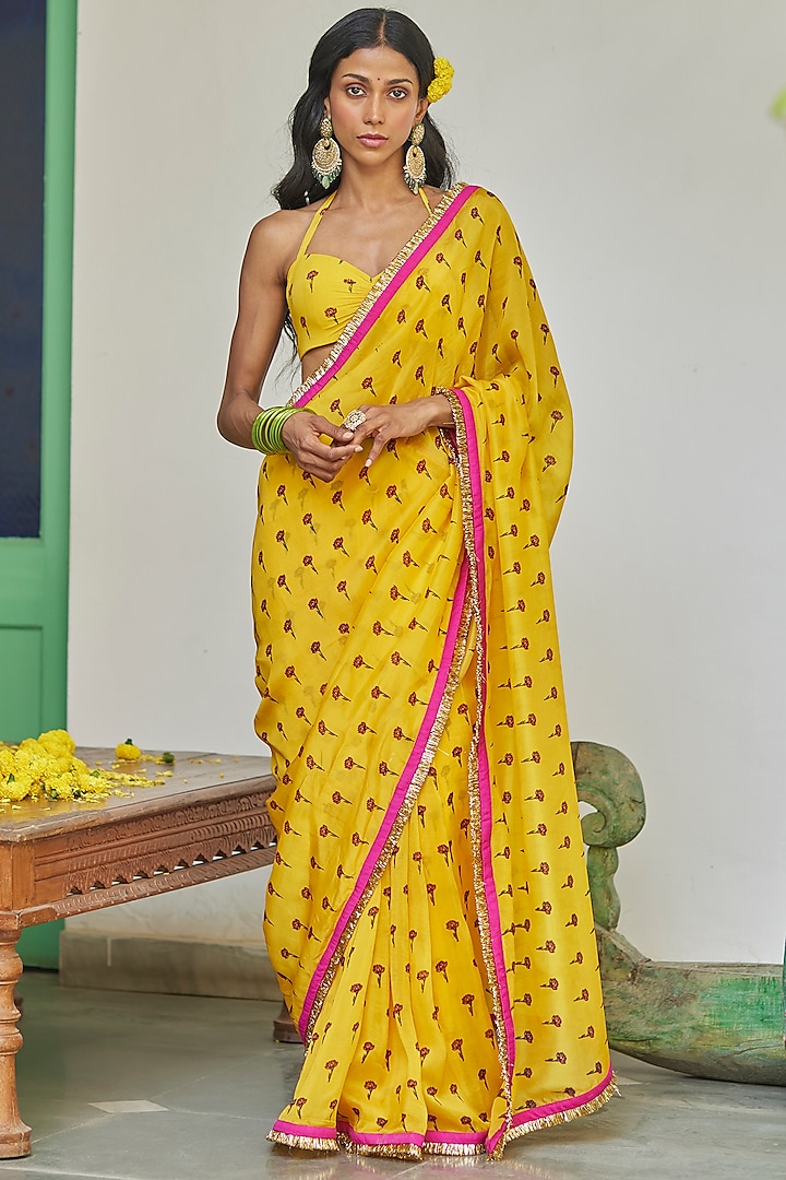 Yellow Organza Lotus Printed Saree Set by DHRUVI PANCHAL