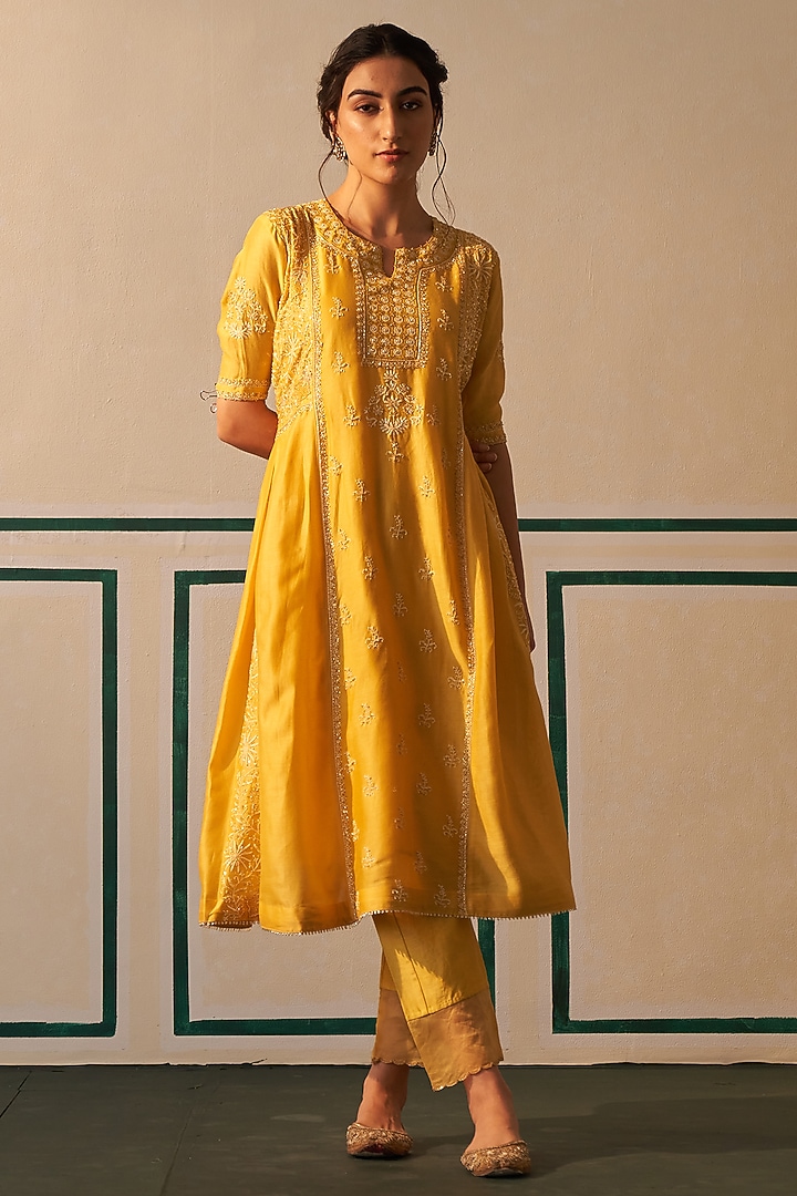 Mango Yellow Chanderi Embroidered Wedding Anarkali Set by Dhaaga & Co. by Savnit Gurnani at Pernia's Pop Up Shop