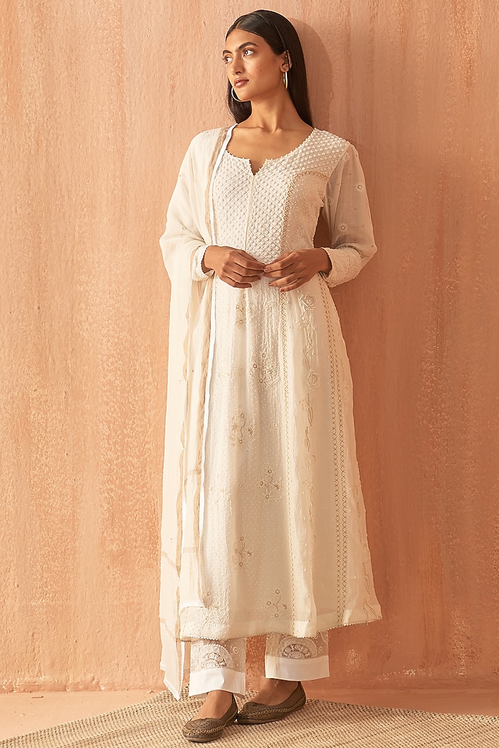 White Chanderi Embroidered Party Wear Anarkali Set by Dhaaga & Co. by Savnit Gurnani at Pernia's Pop Up Shop
