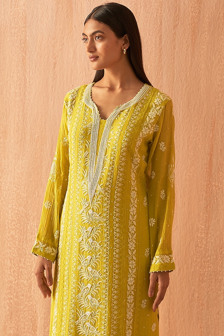Lime Green Mul Chanderi Embroidered Kurta Set by Dhaaga & Co. by Savnit Gurnani at Pernia's Pop Up Shop