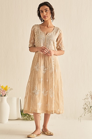 Natural Gold Kota Tissue Embellished Tunic by Dhaaga & Co. by Savnit Gurnani
