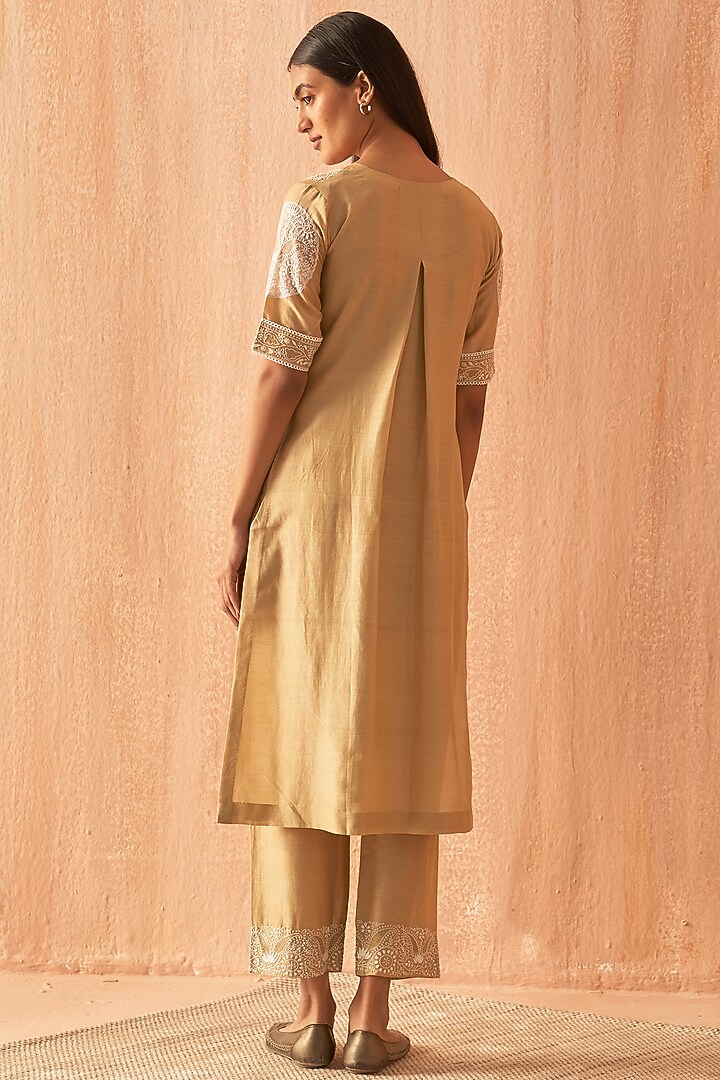 Gold Chanderi Embroidered Kurta Set by Dhaaga & Co. by Savnit Gurnani at Pernia's Pop Up Shop