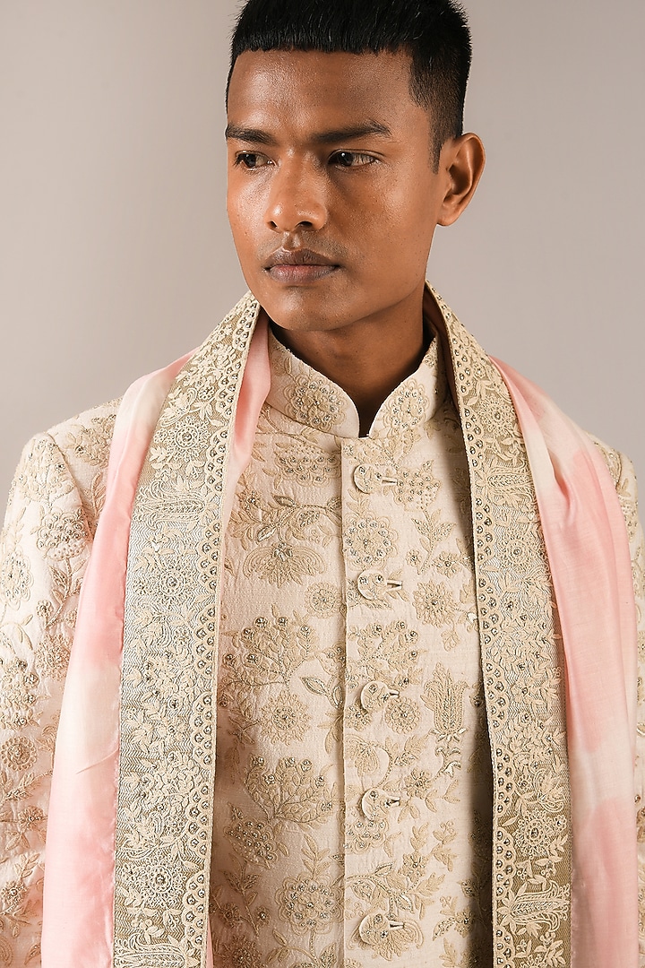 Cream & Pink Chanderi Embroidered Stole by Dhruv Vaish at Pernia's Pop Up Shop