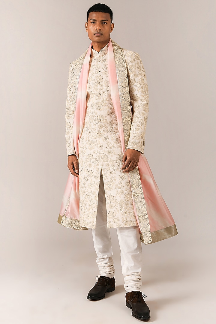 Cream & Pink Chanderi Embroidered Stole by Dhruv Vaish at Pernia's Pop Up Shop