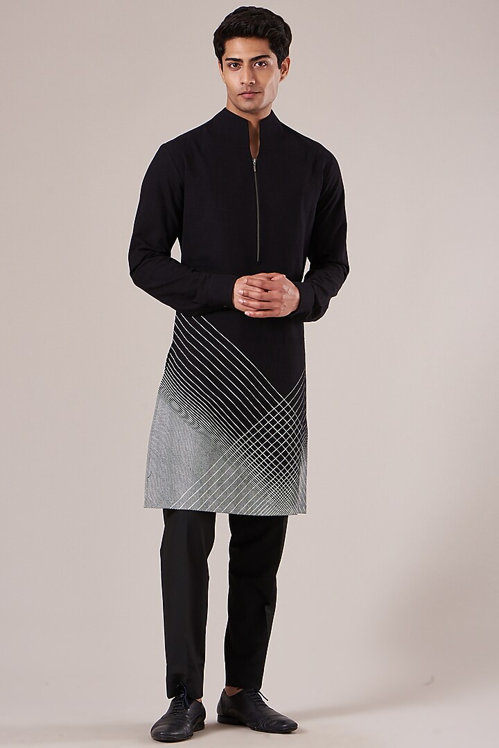Black Cotton Silk Chanderi Printed Kurta Set by Dhruv Vaish at Pernia's Pop Up Shop