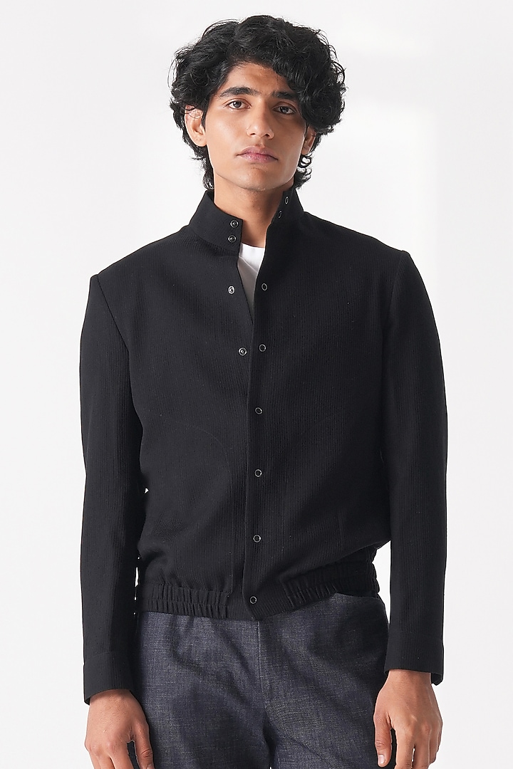 Black Handloom Cotton Shacket by Dhruv Vaish at Pernia's Pop Up Shop