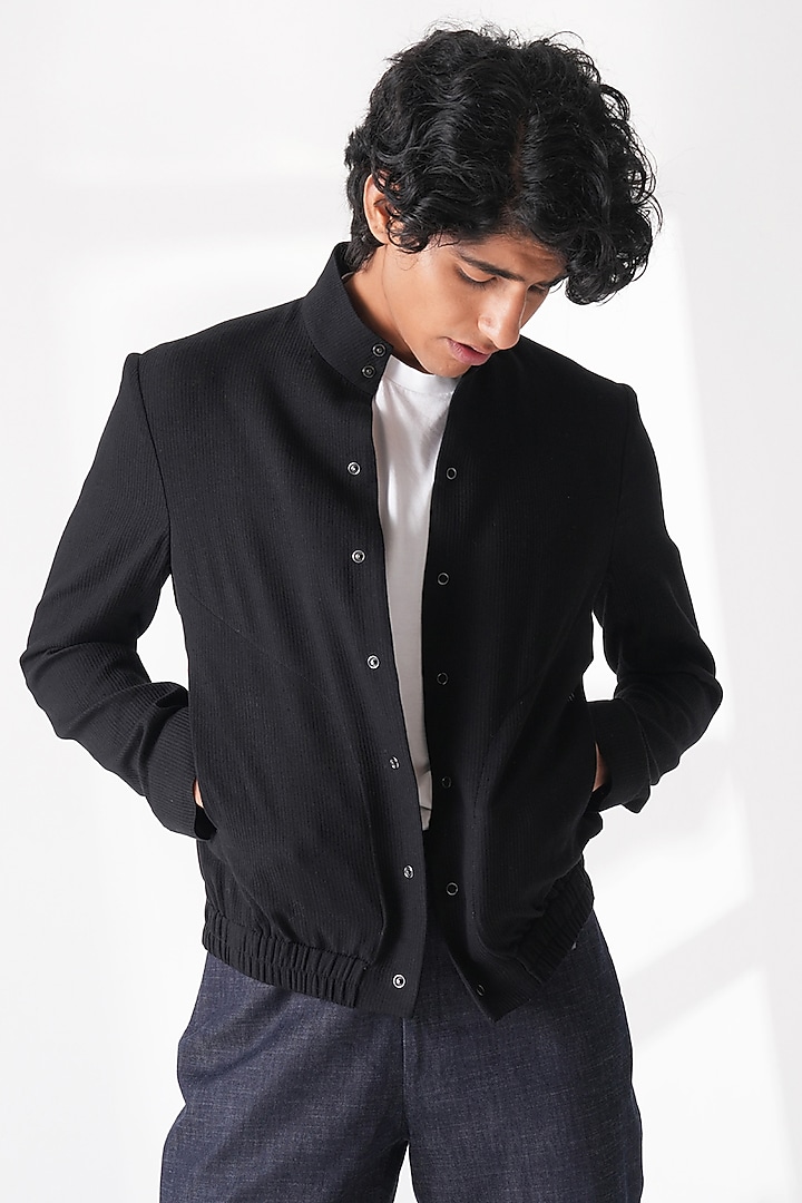 Black Handloom Cotton Shacket by Dhruv Vaish at Pernia's Pop Up Shop