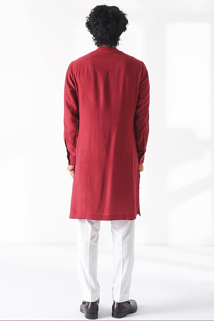 Earthy Red Cotton Silk Textured Kurta Set by Dhruv Vaish at Pernia's Pop Up Shop