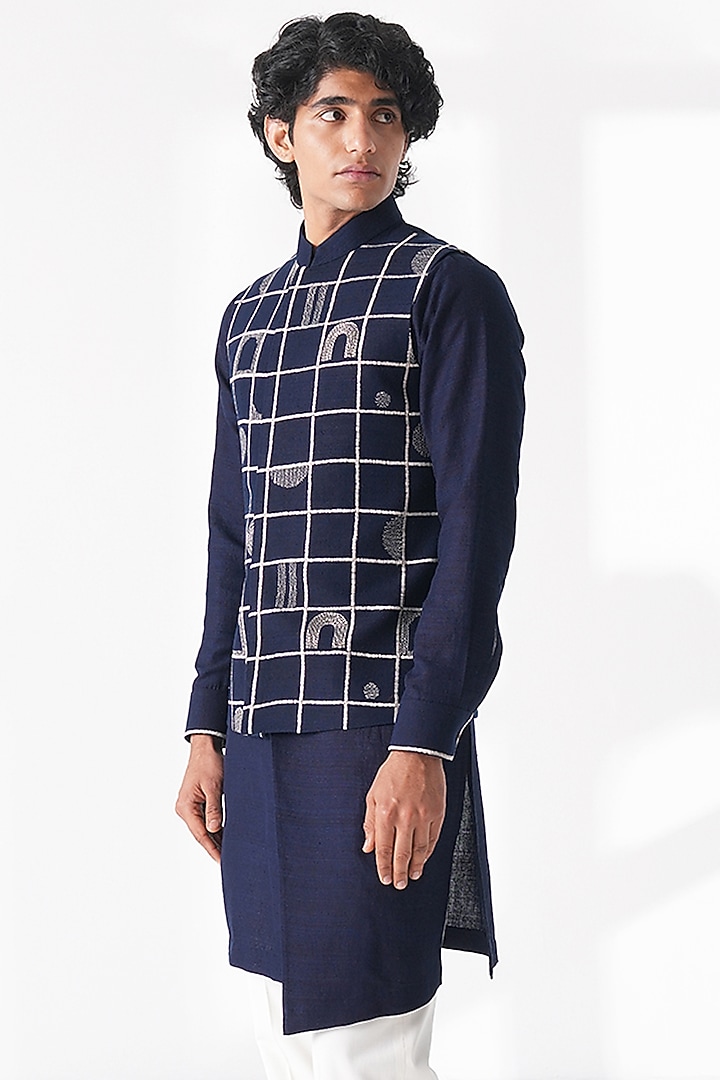 Navy Blue Silk Thread Embroidered Nehru Jacket by Dhruv Vaish at Pernia's Pop Up Shop