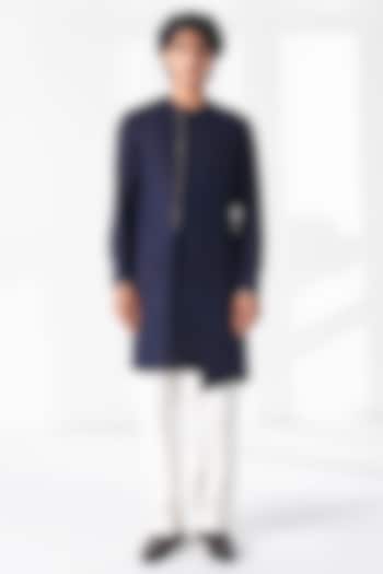 Navy Blue Matka Silk Thread Embroidered Kurta by Dhruv Vaish at Pernia's Pop Up Shop