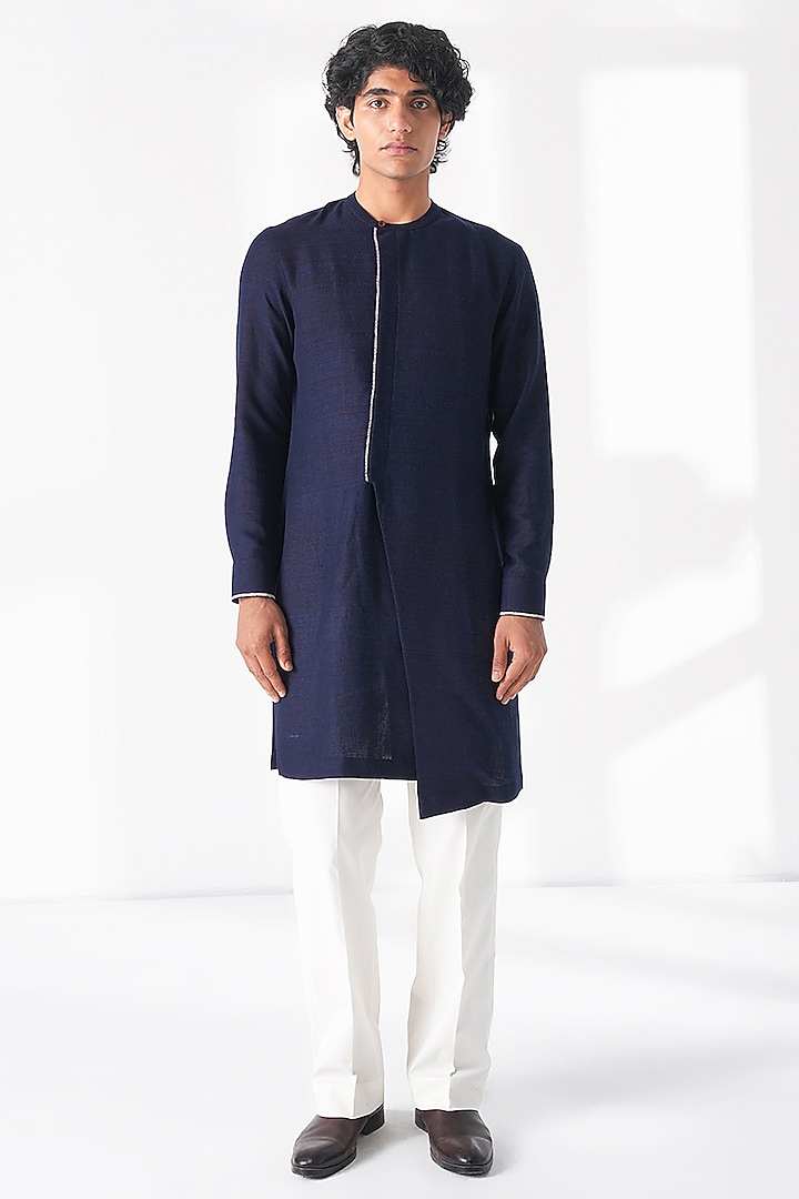 Navy Blue Matka Silk Thread Embroidered Kurta by Dhruv Vaish at Pernia's Pop Up Shop