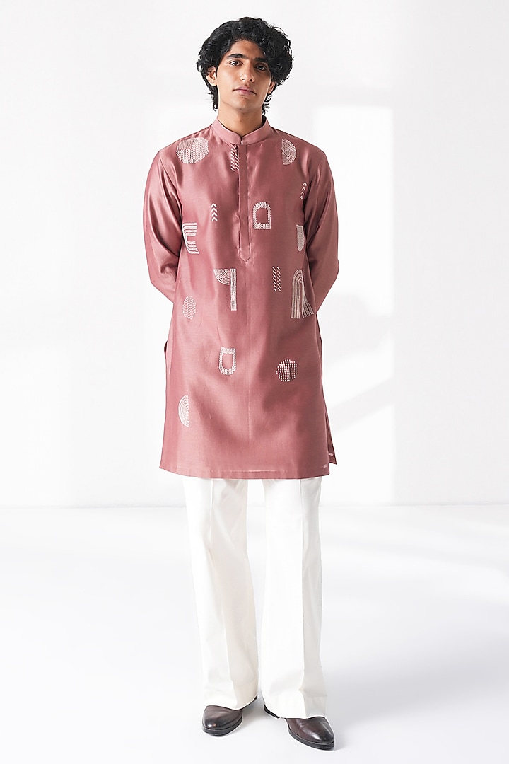 Dusty Rose Cotton Silk Chanderi Embroidered Short Kurta by Dhruv Vaish at Pernia's Pop Up Shop