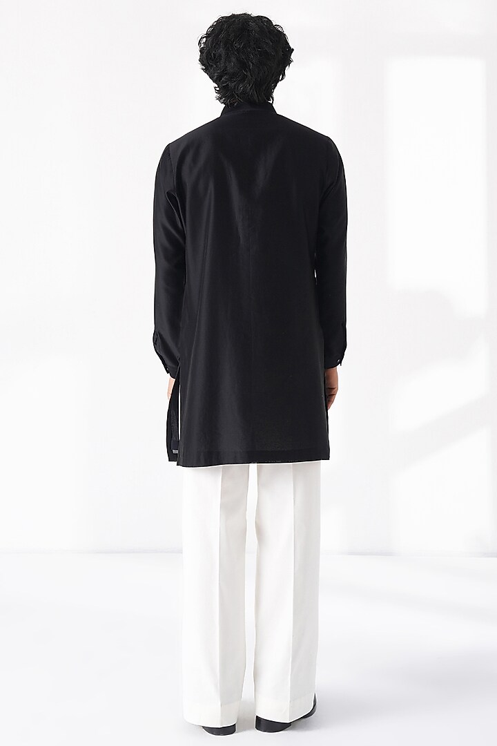 Black Cotton Silk Chanderi Embroidered Short Kurta by Dhruv Vaish at Pernia's Pop Up Shop
