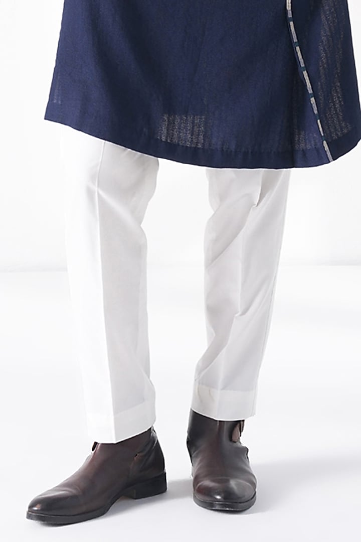 Navy Blue Cotton Silk Embroidered Kurta Set by Dhruv Vaish at Pernia's Pop Up Shop
