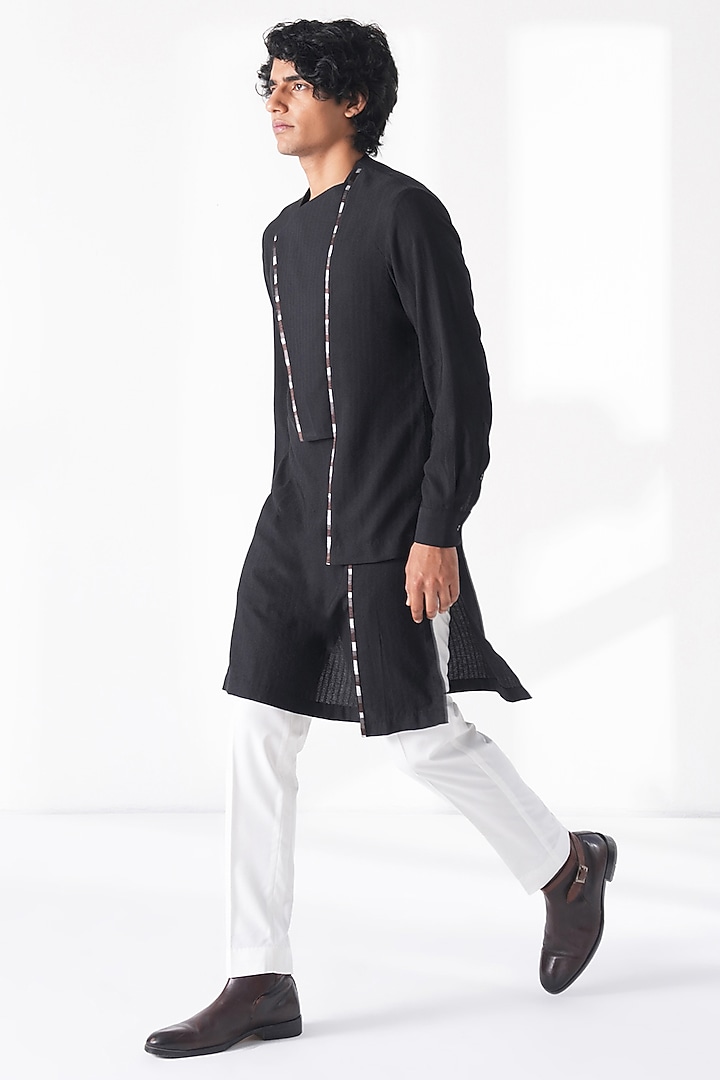 Black Cotton Silk Textured Kurta Set by Dhruv Vaish at Pernia's Pop Up Shop