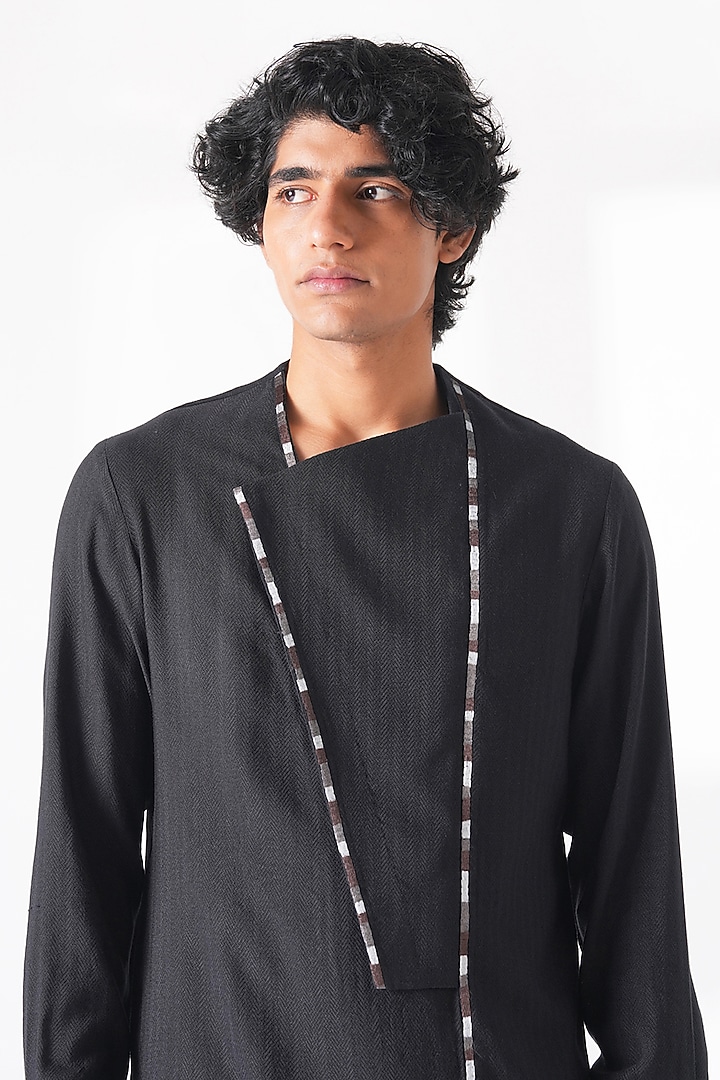 Black Cotton Silk Textured Kurta Set by Dhruv Vaish at Pernia's Pop Up Shop