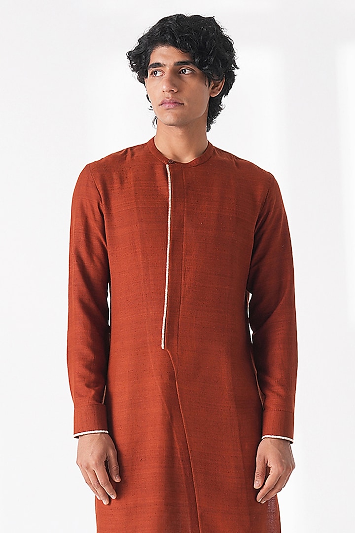 Burnt Orange Matka Silk Thread Embroidered Kurta by Dhruv Vaish at Pernia's Pop Up Shop