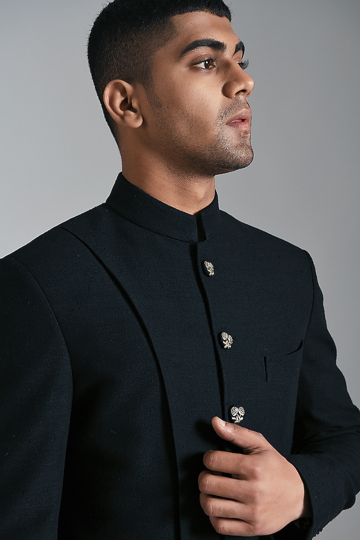 Nero-Colored Silk Paneled Wedding Sherwani Set by Dhruv Vaish at Pernia's Pop Up Shop