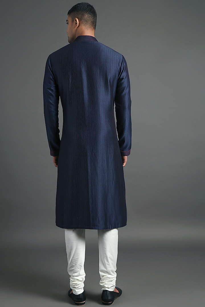Navy Blue Cotton Silk Kurta Set by Dhruv Vaish at Pernia's Pop Up Shop
