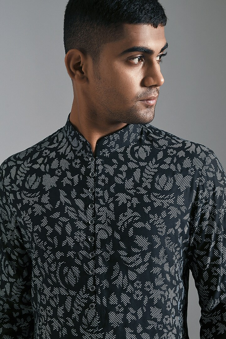 Black Cotton Satin Printed Kurta Set by Dhruv Vaish at Pernia's Pop Up Shop