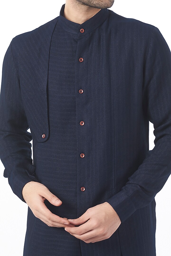 Indigo Herringbone Cotton Silk Kurta Set by Dhruv Vaish at Pernia's Pop Up Shop