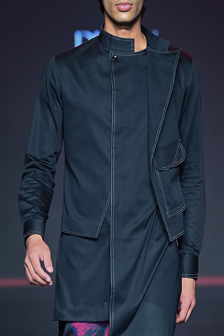 Black Cotton Satin Kurta by Dhruv Vaish at Pernia's Pop Up Shop