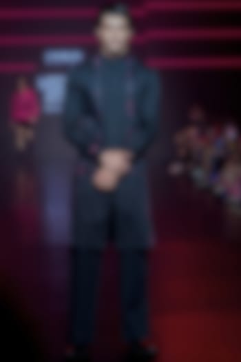 Black Cotton Satin Kurta by Dhruv Vaish at Pernia's Pop Up Shop