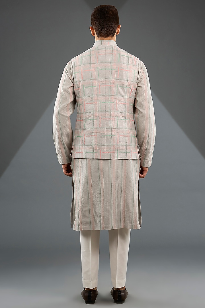 London Fog Silk Thread Embroidered Nehru Jacket Set by Dhruv Vaish at Pernia's Pop Up Shop
