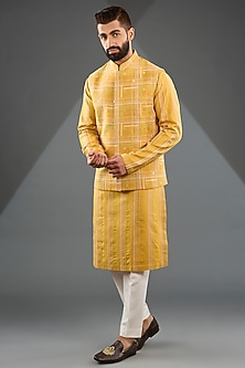 product-color-Yellow