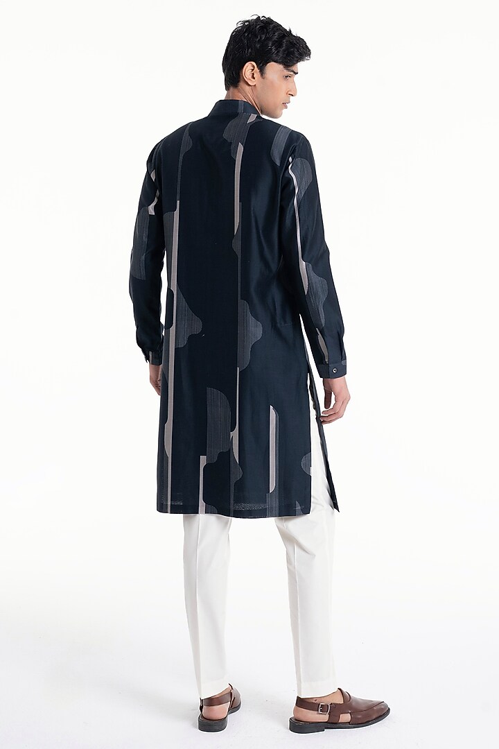 Navy Chanderi Printed Kurta Set by Dhruv Vaish at Pernia's Pop Up Shop