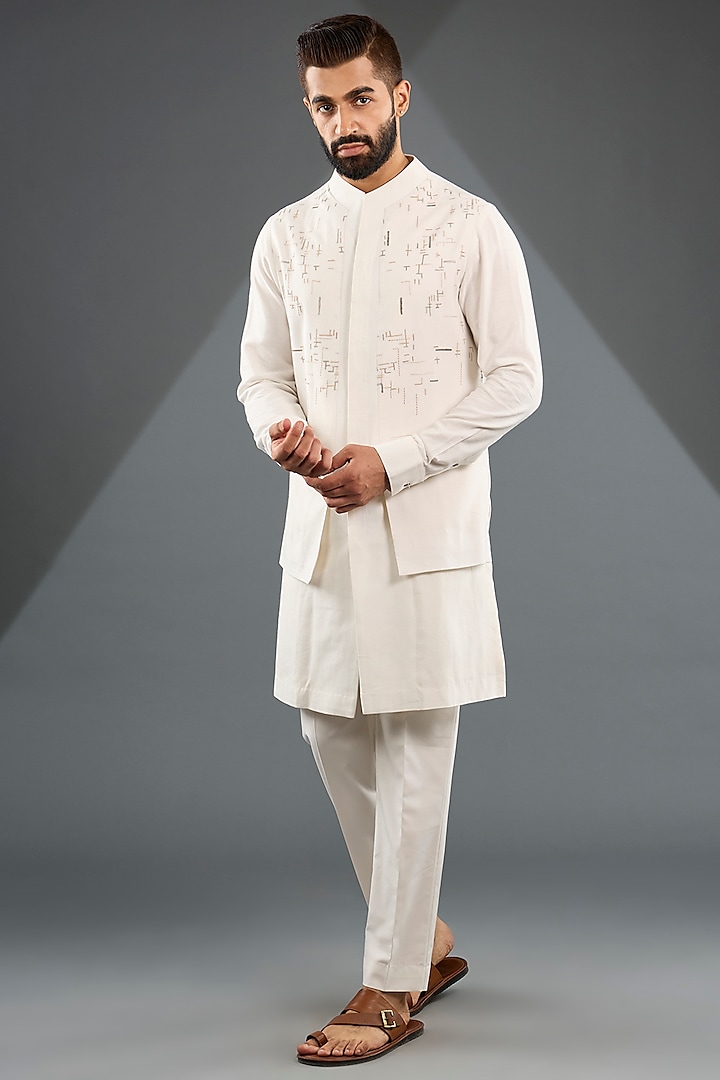 Ivory Silk Kurta Set by Dhruv Vaish