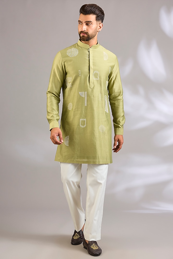 Fern Green Chanderi Silk Kurta Set by Dhruv Vaish at Pernia's Pop Up Shop