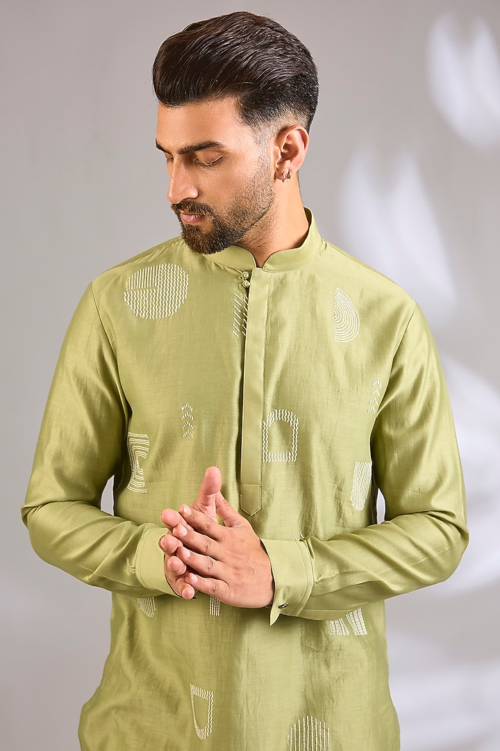 Fern Green Chanderi Silk Kurta Set by Dhruv Vaish at Pernia's Pop Up Shop