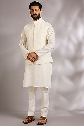 Ivory Silk Bundi Jacket by Dhruv Vaish
