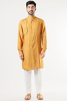 product-color-Yellow