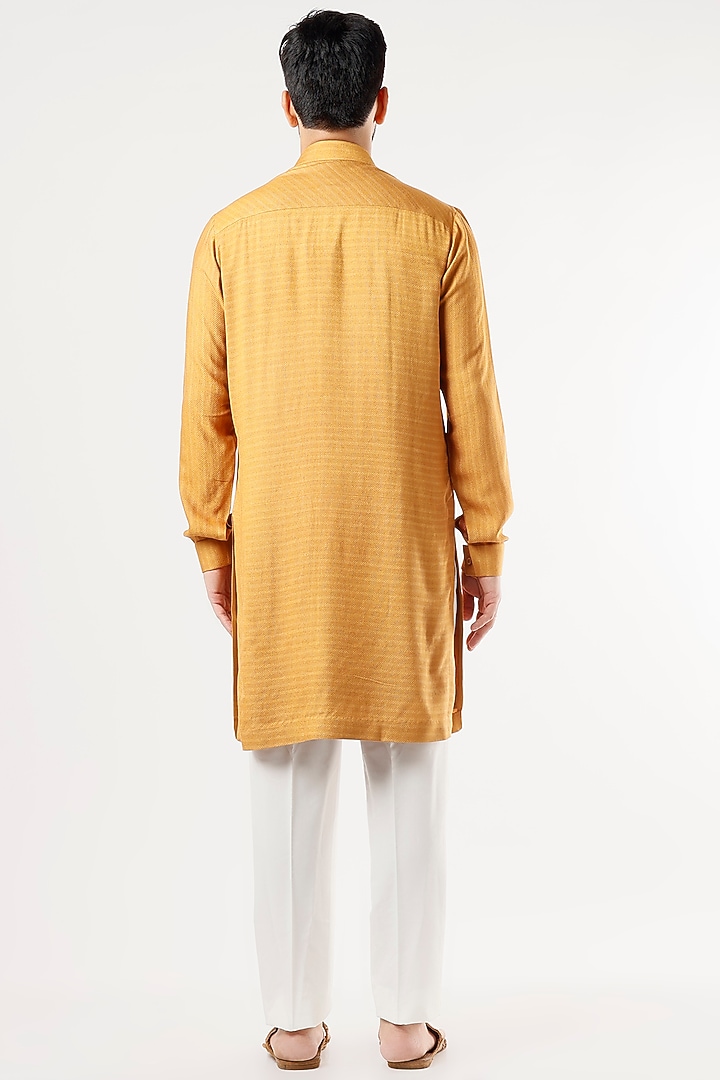 Yellow Herringbone Cotton Silk Kurta Set by Dhruv Vaish at Pernia's Pop Up Shop