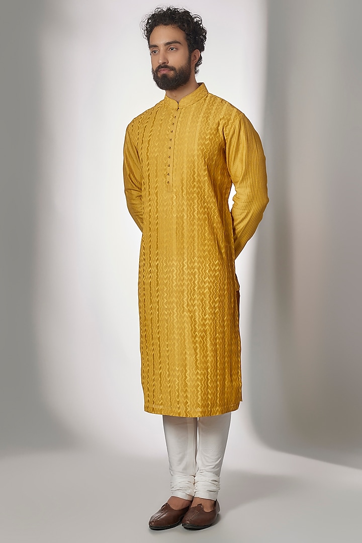 Marigold Pintucked kurta Set by Dhruv Vaish at Pernia's Pop Up Shop