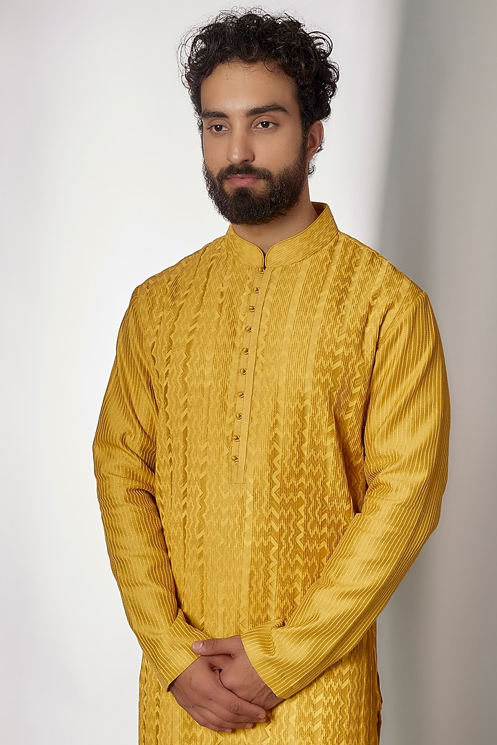 Marigold Cotton Silk Chanderi Printed Kurta Set by Dhruv Vaish at Pernia's Pop Up Shop